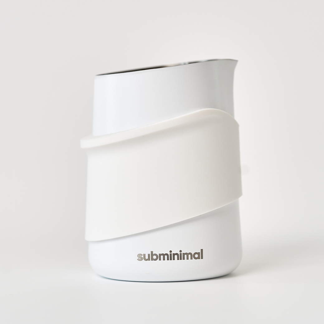 Flow Tip Milk Jug（ハンドルレス版）